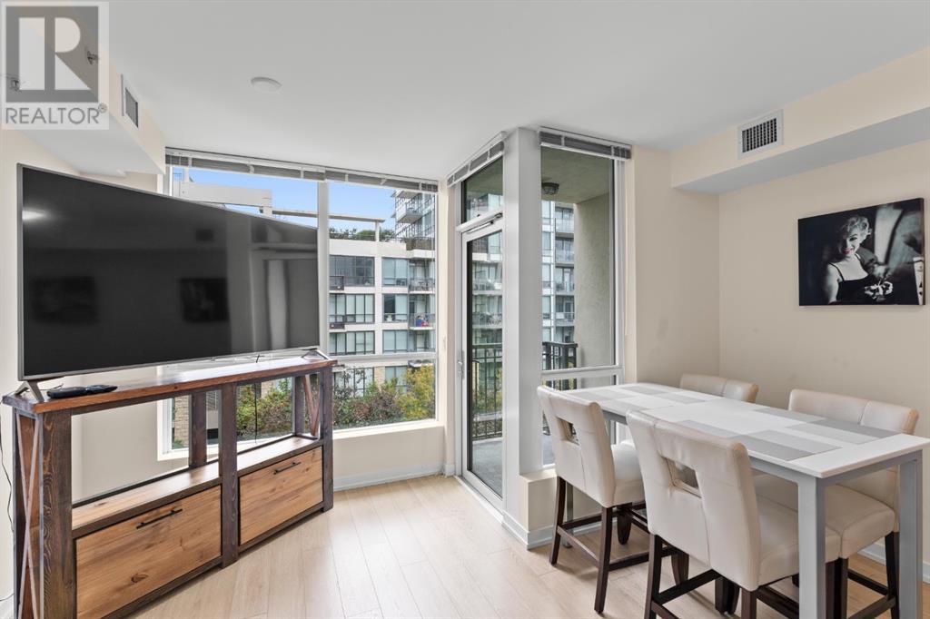 Property at 409, 51 Waterfront Mews SW image 4