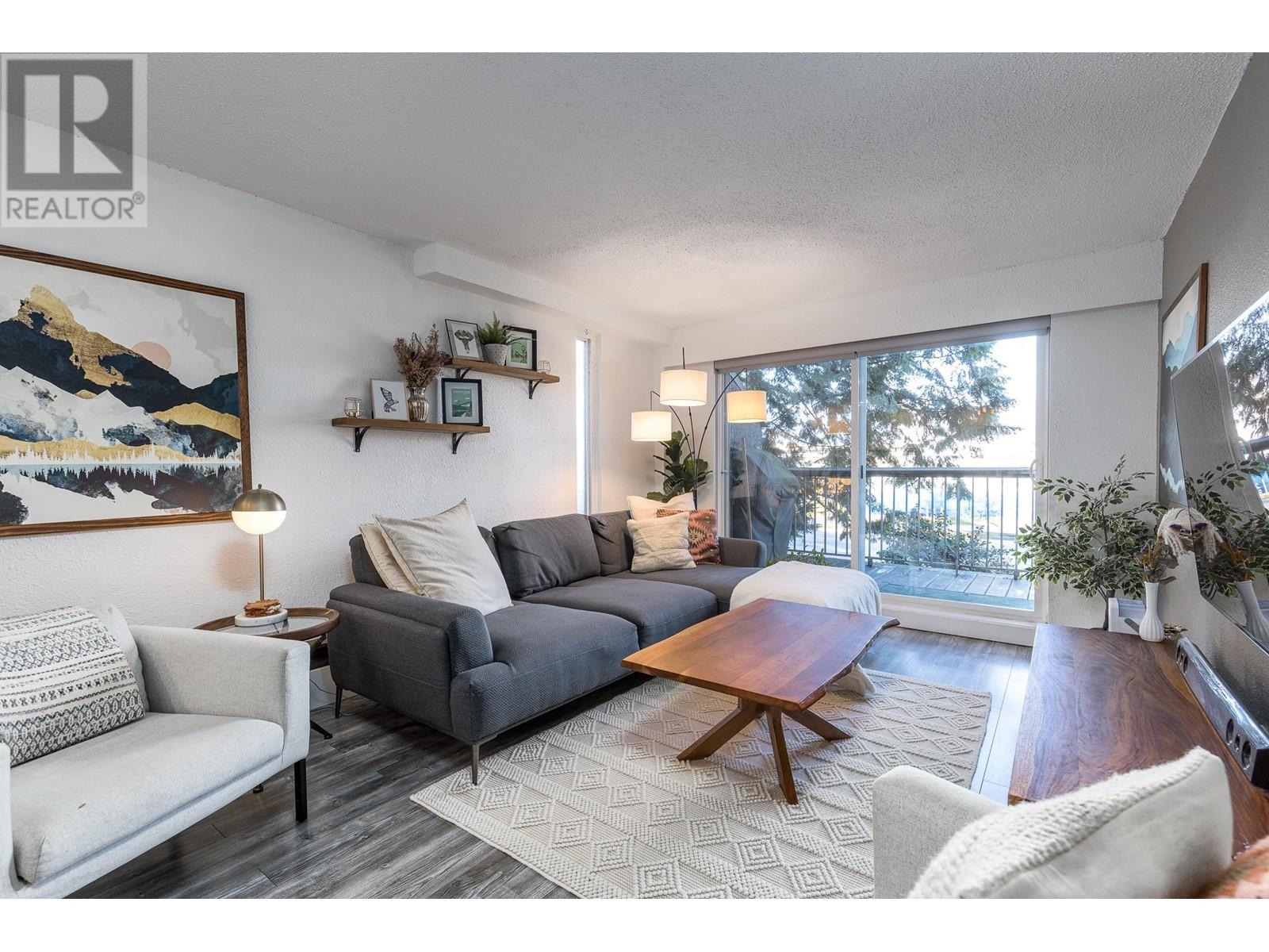201 756 Great Northern Way, Vancouver, British Columbia  V5T 1E4 - Photo 3 - R2962469