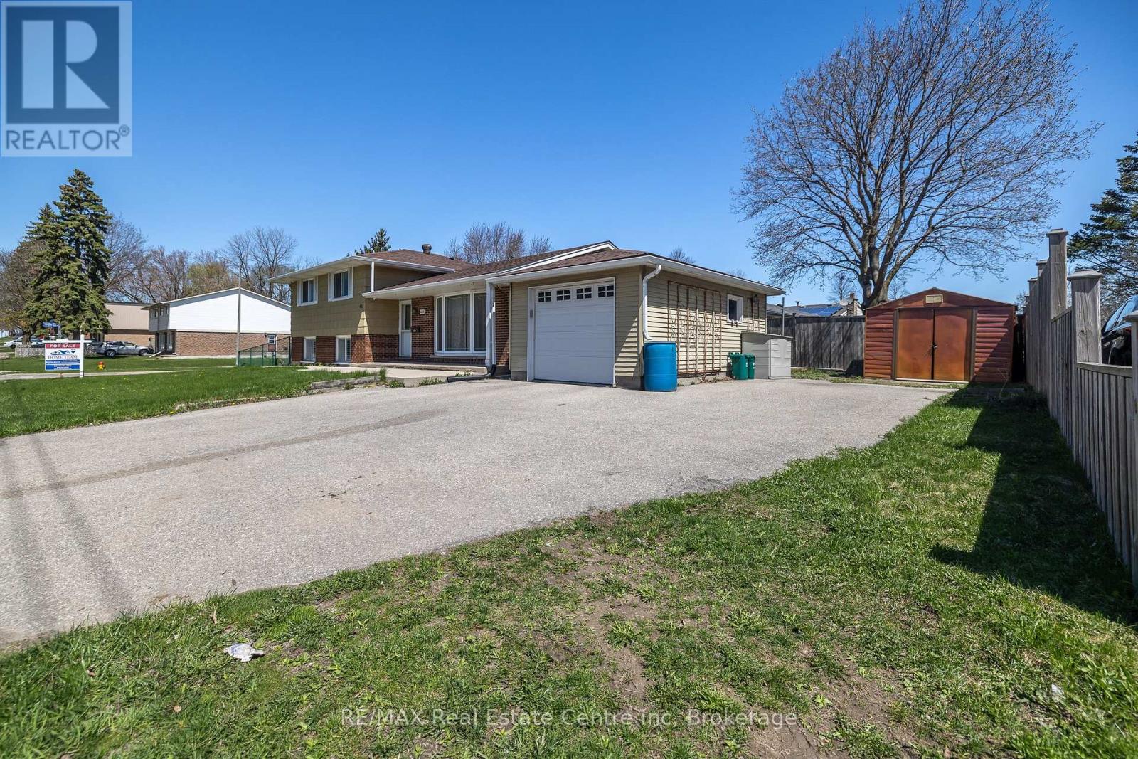 461 Strasburg Road, Kitchener, Ontario  N2E 1P1 - Photo 5 - X11974537