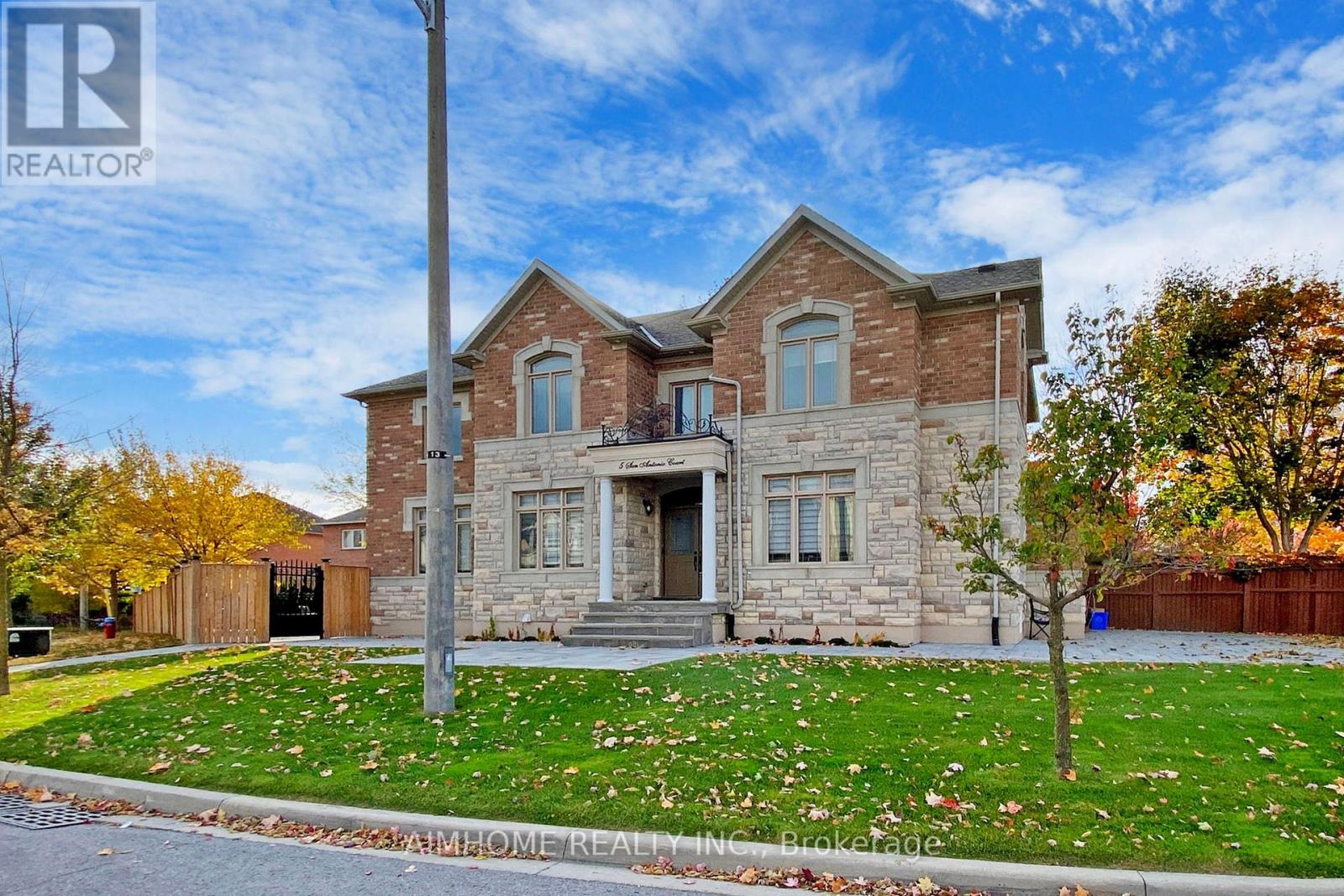 5 SAN ANTONIO COURT, Richmond Hill, Ontario