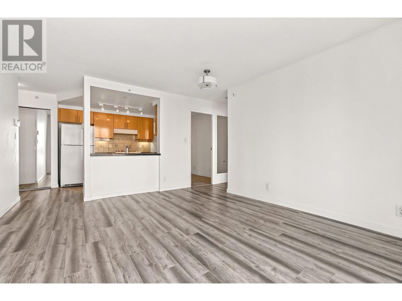 1005 193 Aquarius Mews, Vancouver, British Columbia  V6Z 2Z2 - Photo 10 - R2967158