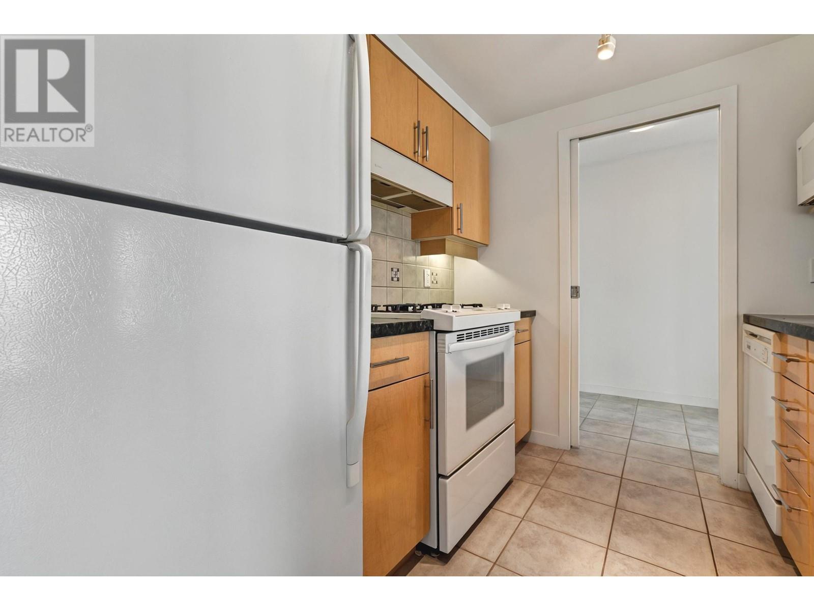1005 193 Aquarius Mews, Vancouver, British Columbia  V6Z 2Z2 - Photo 20 - R2967158