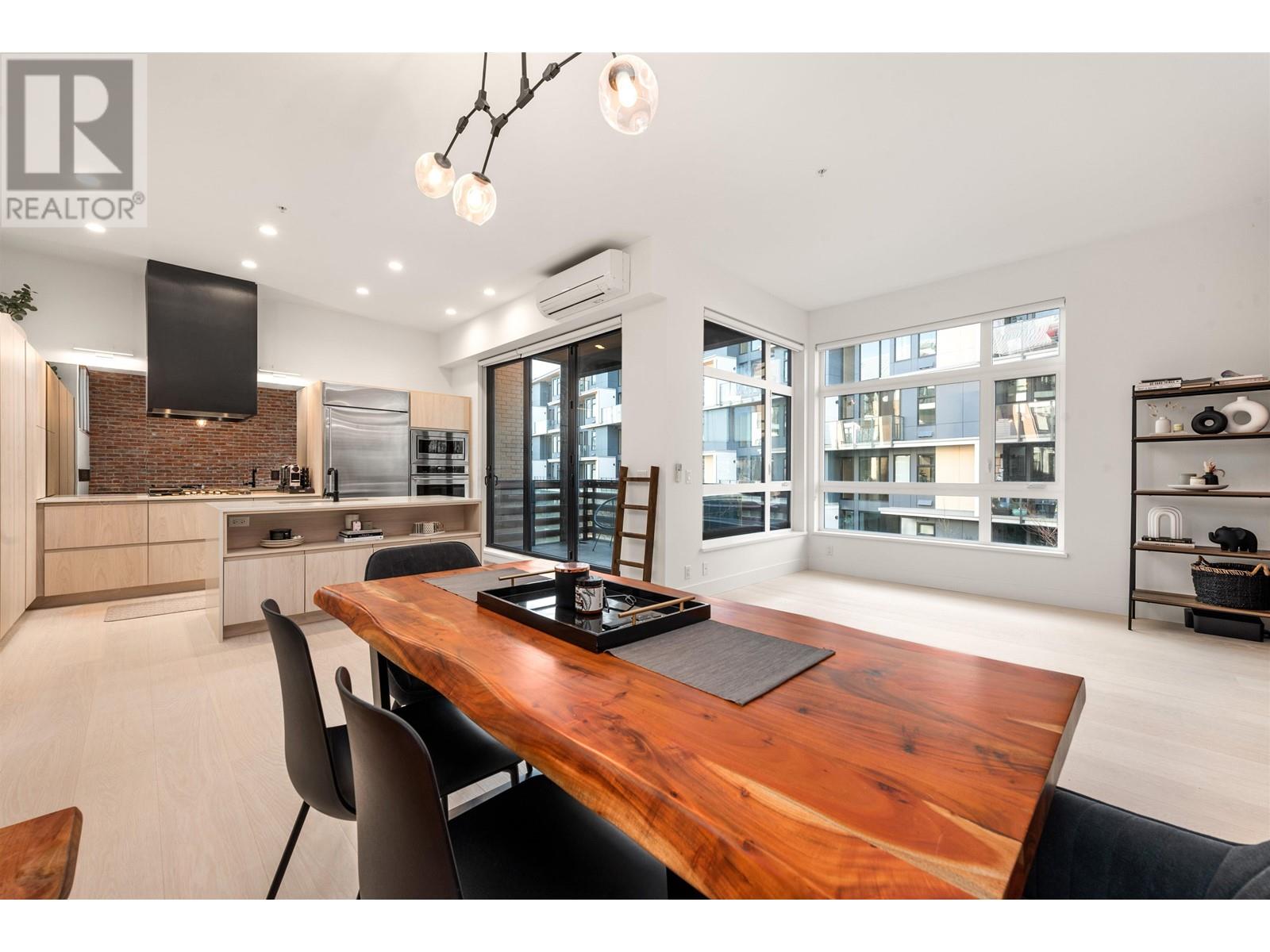 219 300 Salter Street, New Westminster, British Columbia  V3M 0L9 - Photo 8 - R2966959