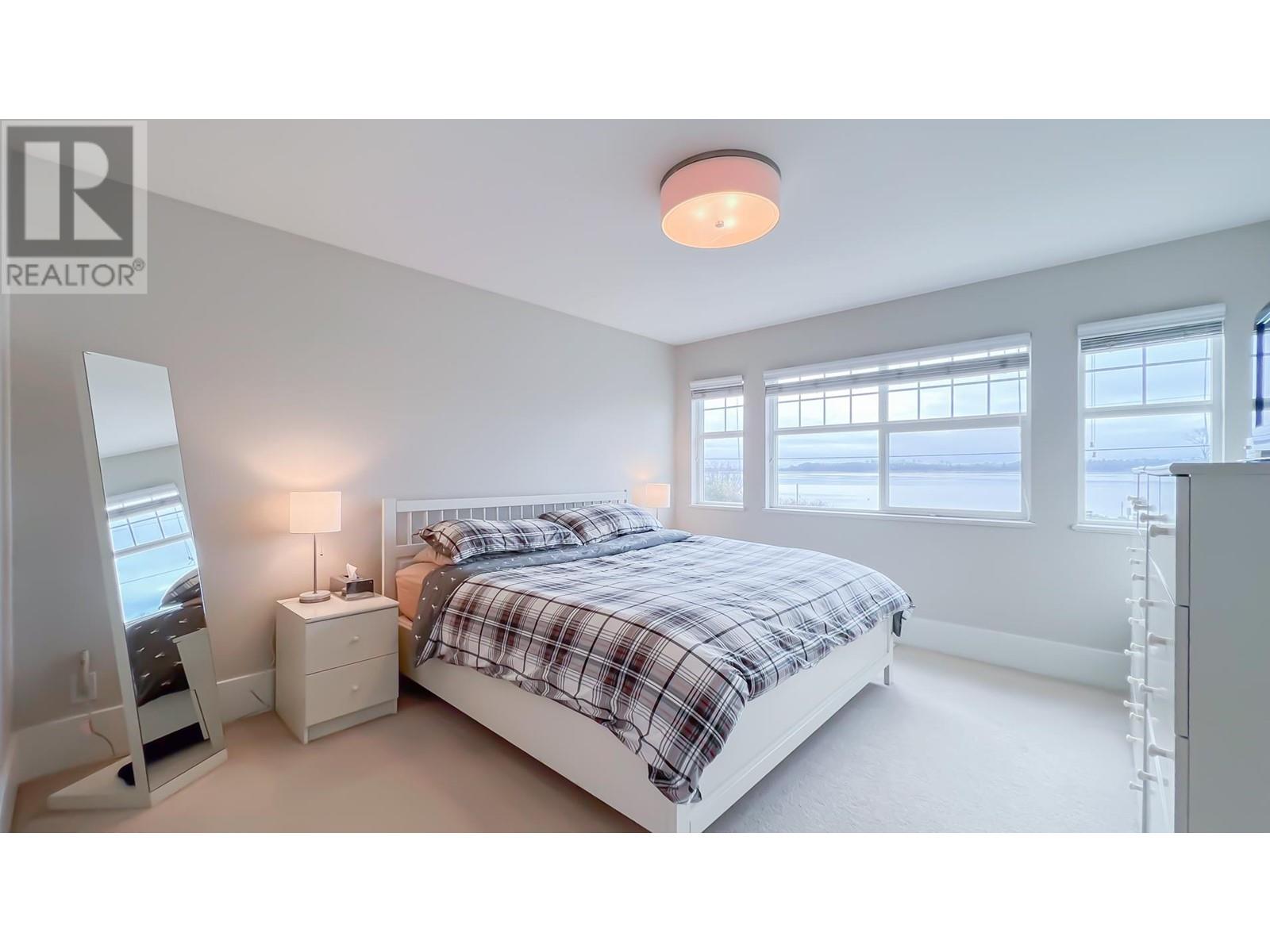 Listing Picture 17 of 37 : 6 13400 PRINCESS STREET, Richmond / 烈治文 - 魯藝地產 Yvonne Lu Group - MLS Medallion Club Member