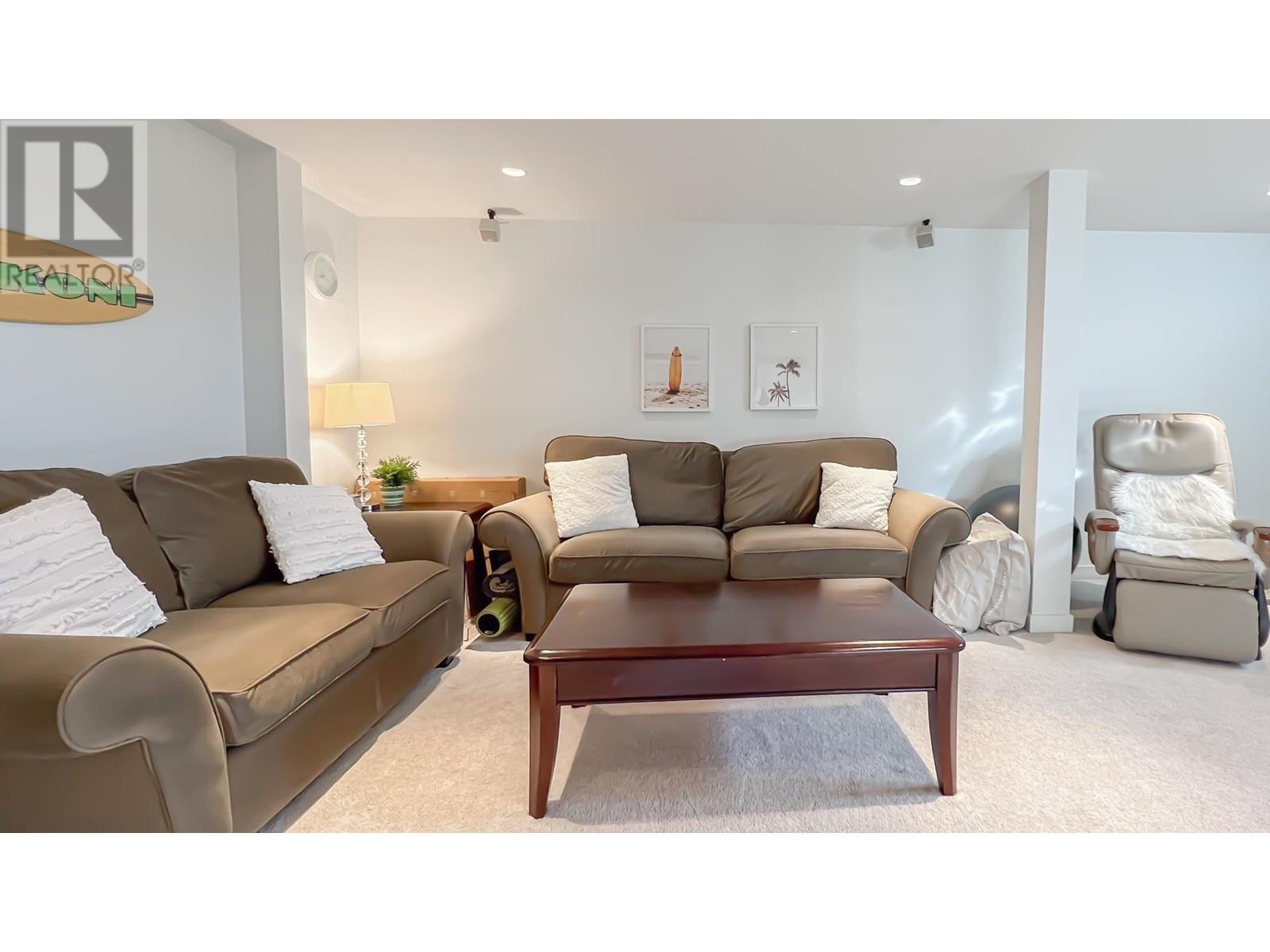 Listing Picture 26 of 37 : 6 13400 PRINCESS STREET, Richmond / 烈治文 - 魯藝地產 Yvonne Lu Group - MLS Medallion Club Member