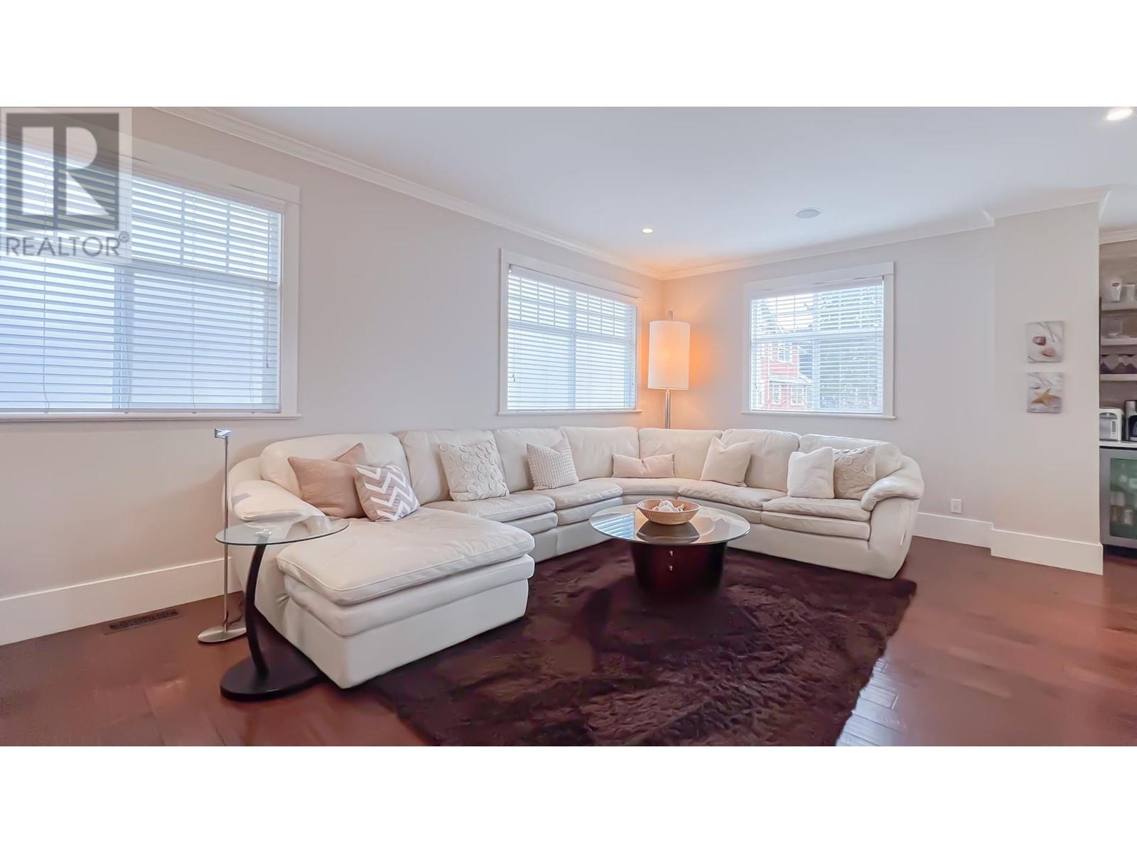 Listing Picture 14 of 37 : 6 13400 PRINCESS STREET, Richmond / 烈治文 - 魯藝地產 Yvonne Lu Group - MLS Medallion Club Member