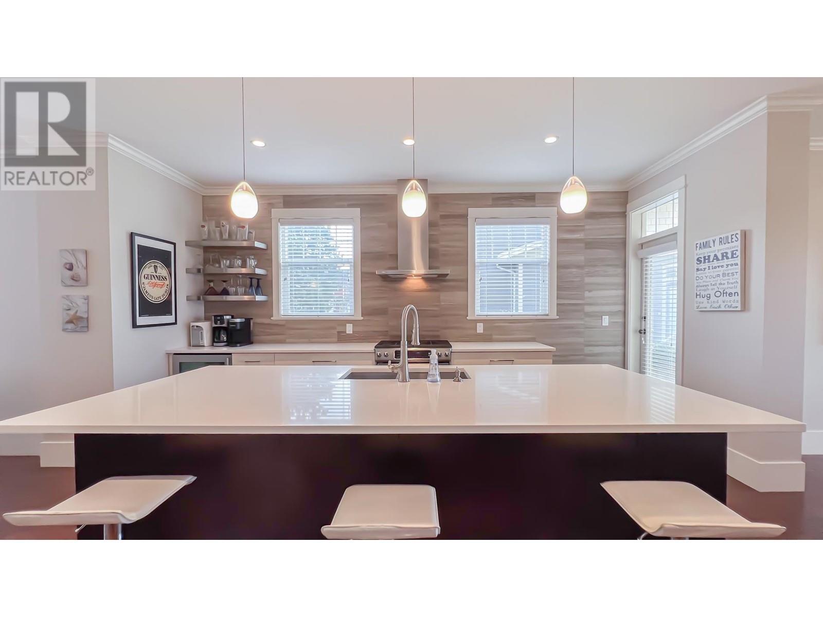 Listing Picture 11 of 37 : 6 13400 PRINCESS STREET, Richmond / 烈治文 - 魯藝地產 Yvonne Lu Group - MLS Medallion Club Member