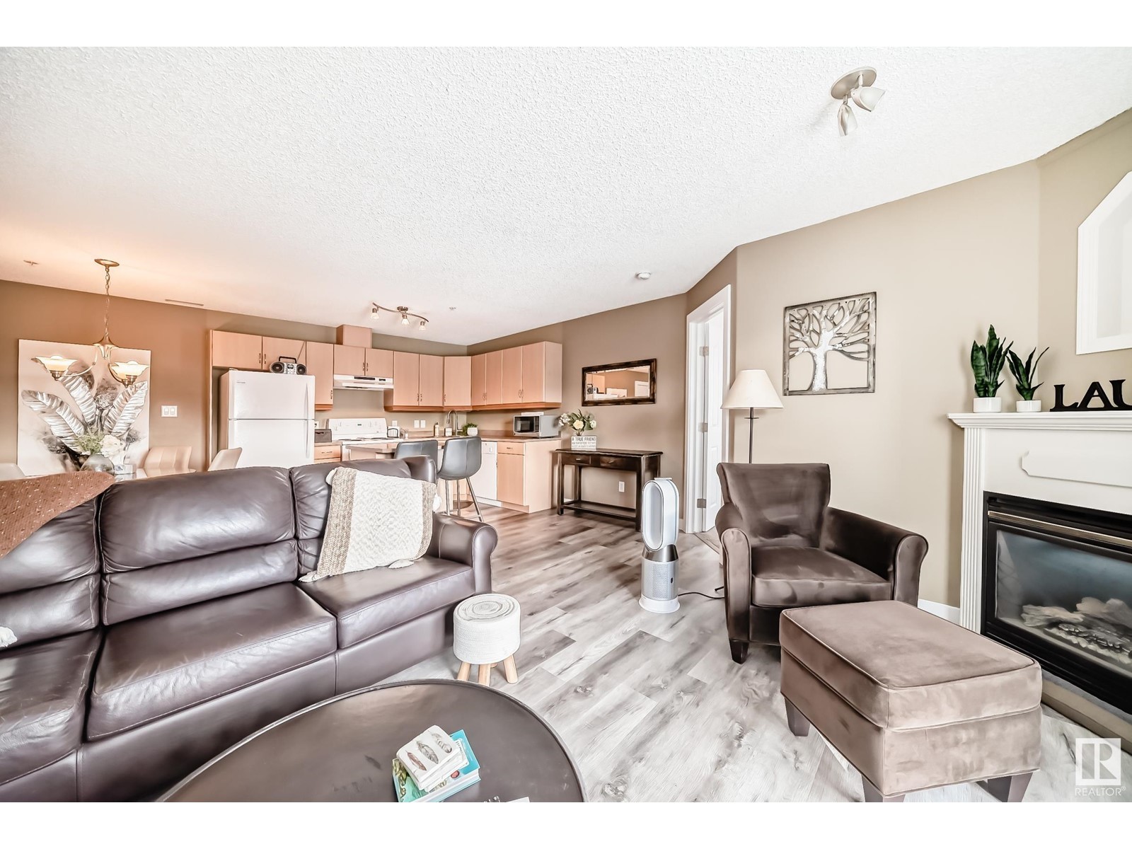 #212 16303 95 St Nw, Edmonton, Alberta  T5Z 3V1 - Photo 5 - E4421750