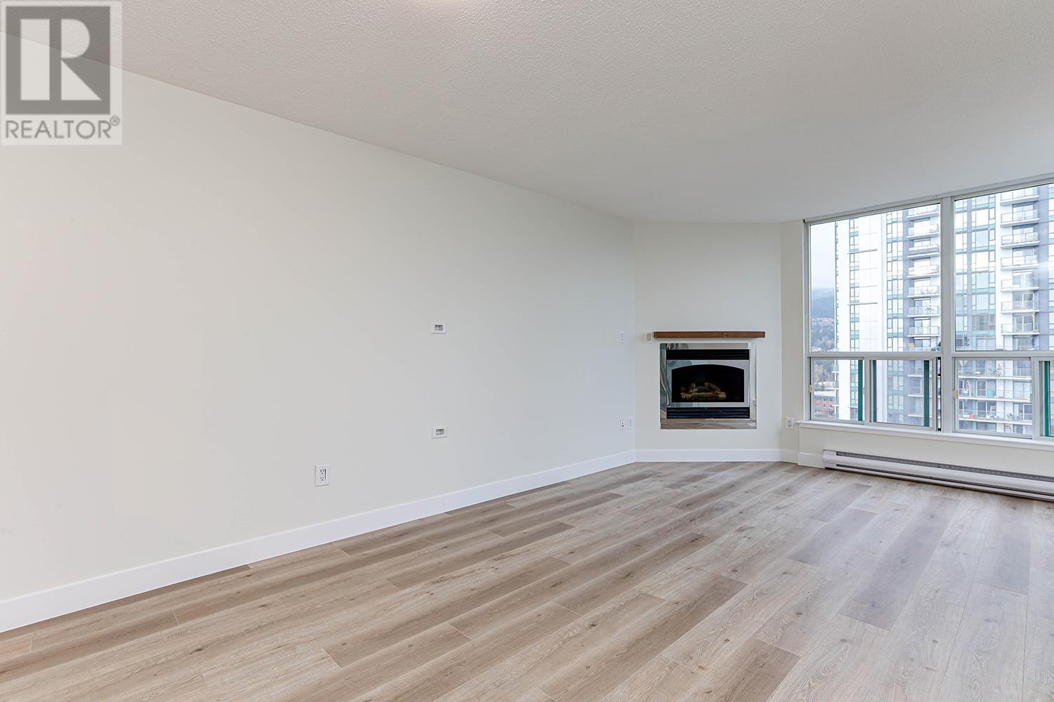 1704 1148 Heffley Crescent, Coquitlam, British Columbia  V3B 8A6 - Photo 4 - R2967170
