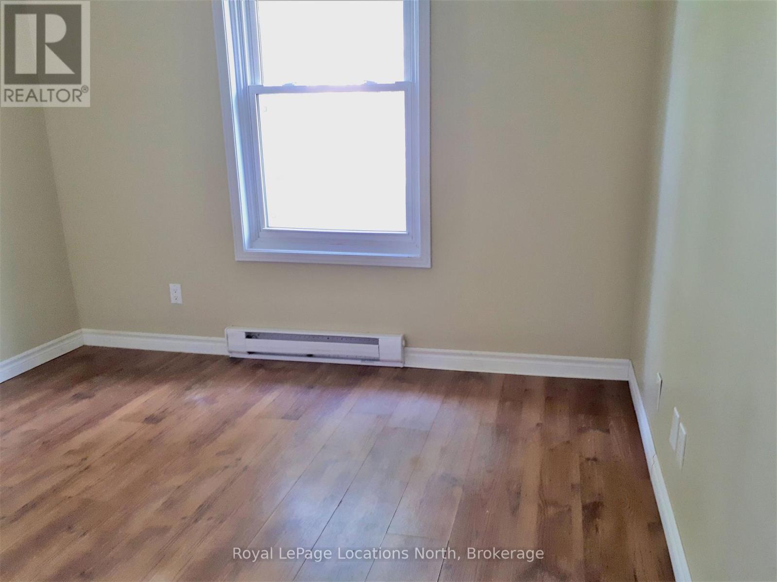 11 - 127 Alfred Street W, Blue Mountains, Ontario  N0H 2P0 - Photo 2 - X11974698