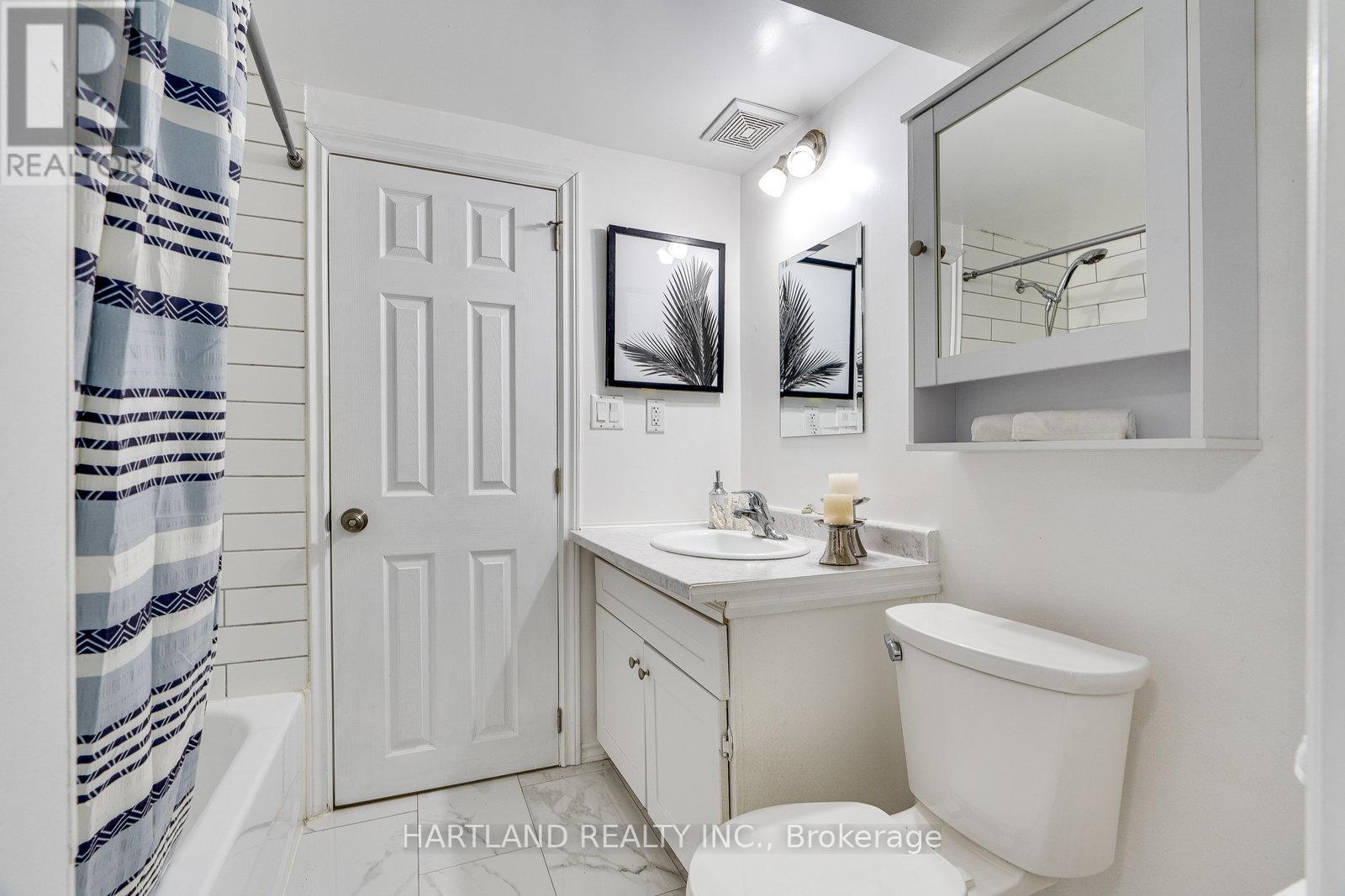 11 Maitland Avenue, Hamilton (Greeningdon), Ontario  L9A 3J4 - Photo 16 - X11974697