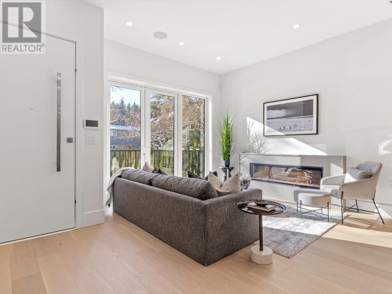 4687 W 15th Avenue, Vancouver, British Columbia  V6R 3B5 - Photo 4 - R2966010