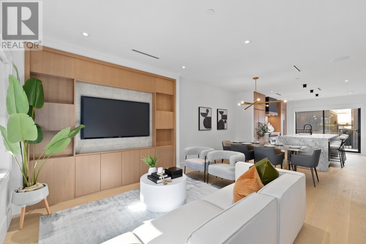 2505 W 37th Avenue, Vancouver, British Columbia  V6N 2T3 - Photo 1 - R2967173