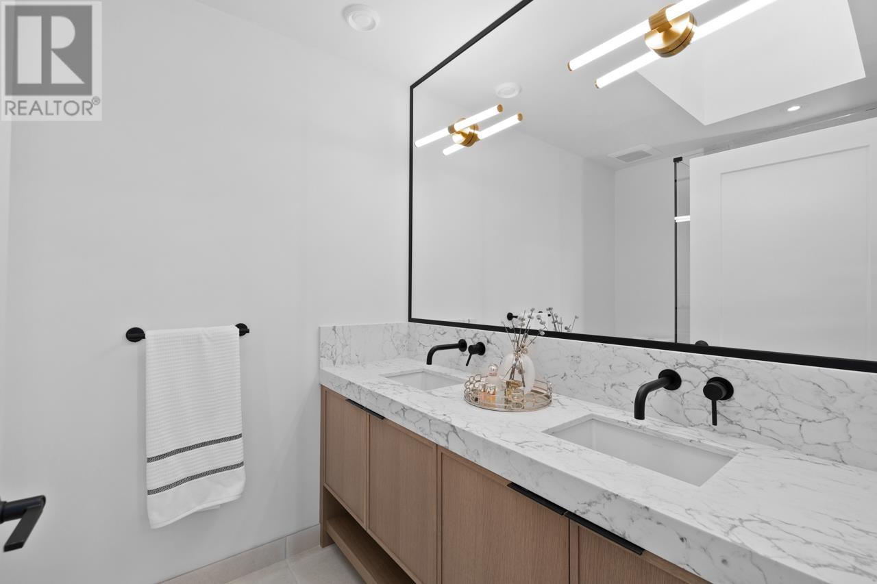 2505 W 37th Avenue, Vancouver, British Columbia  V6N 2T3 - Photo 16 - R2967173