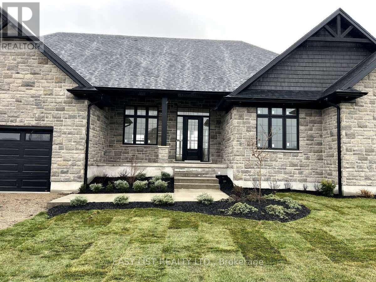 61 George Street, Blandford-Blenheim, Ontario  N0J 1B0 - Photo 2 - X11974721