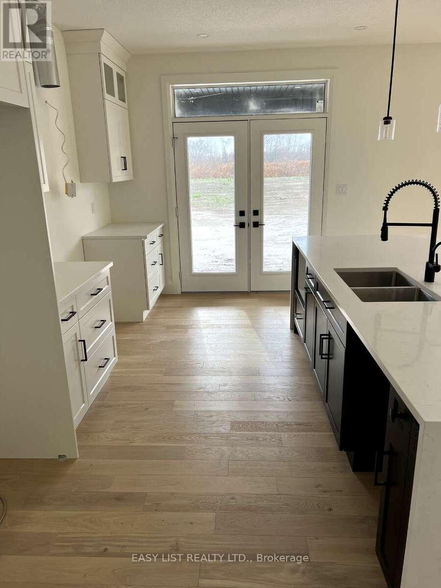 61 George Street, Blandford-Blenheim, Ontario  N0J 1B0 - Photo 8 - X11974721