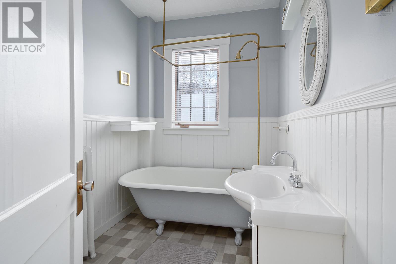 84 Queen Street, North Sydney, Nova Scotia  B2A 1A5 - Photo 25 - 202502999