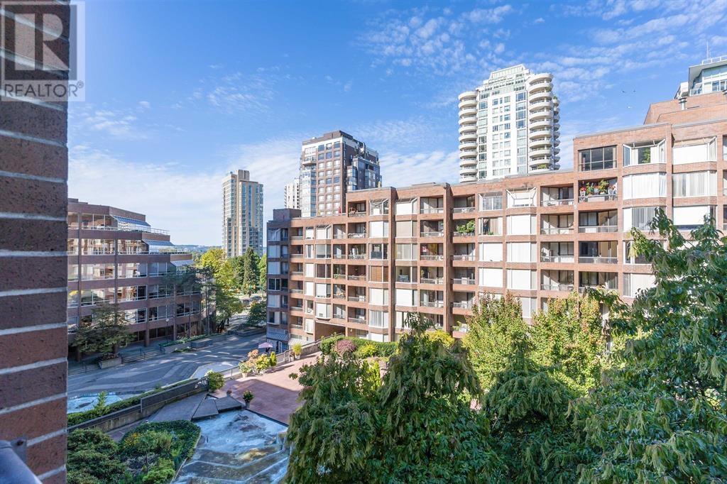 Listing Picture 5 of 14 : 814 1333 HORNBY STREET, Vancouver / 溫哥華 - 魯藝地產 Yvonne Lu Group - MLS Medallion Club Member