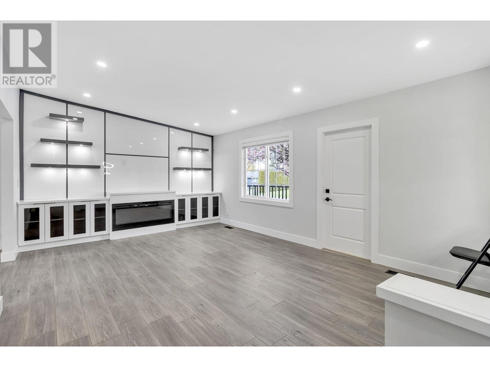 12021 Glenhurst Street, Maple Ridge, British Columbia  V2X 6V8 - Photo 10 - R2966225