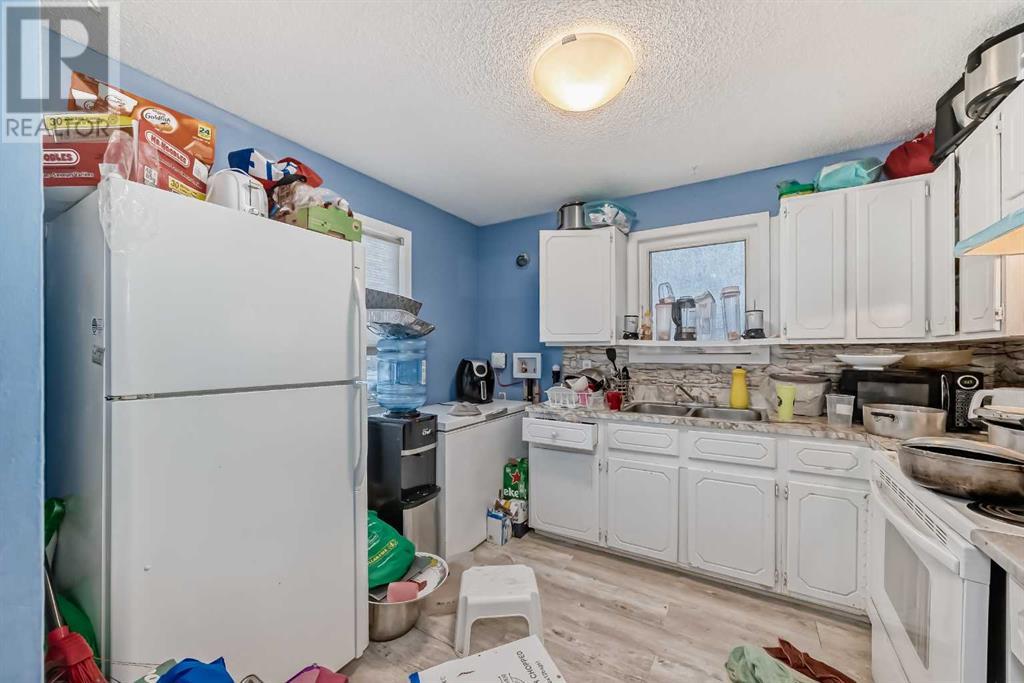 Property at 259 Fallswater Road NE image 5