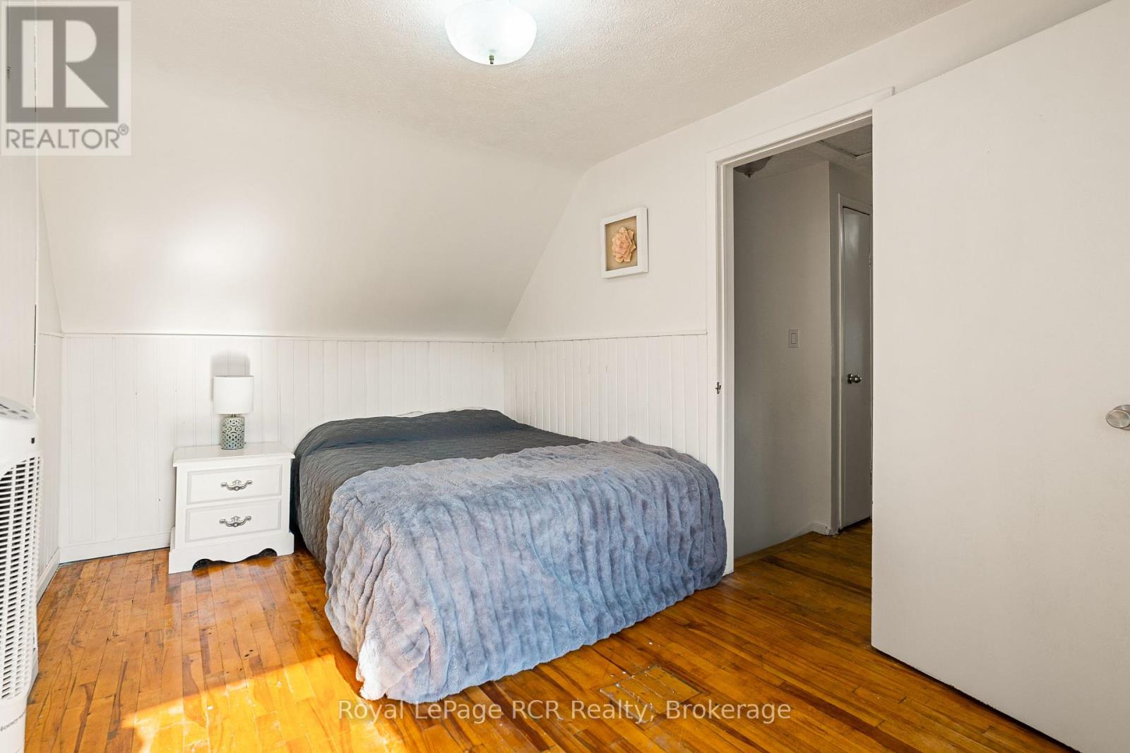 708 5th Street E, Owen Sound, Ontario  N4K 1E5 - Photo 18 - X11974768