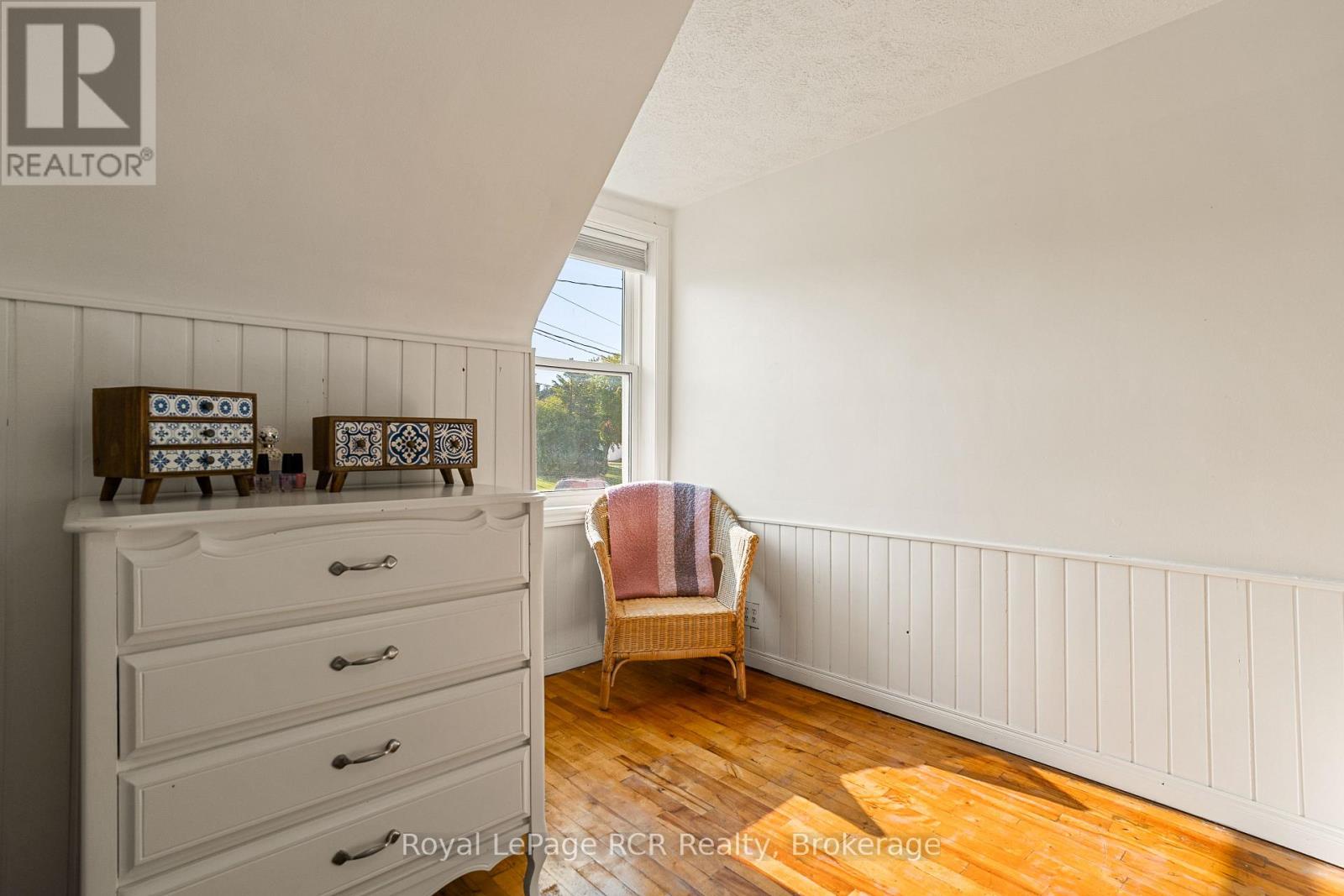 708 5th Street E, Owen Sound, Ontario  N4K 1E5 - Photo 20 - X11974768