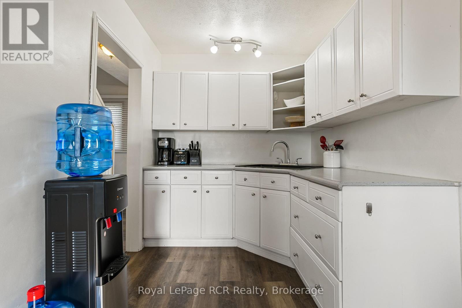 708 5th Street E, Owen Sound, Ontario  N4K 1E5 - Photo 5 - X11974768