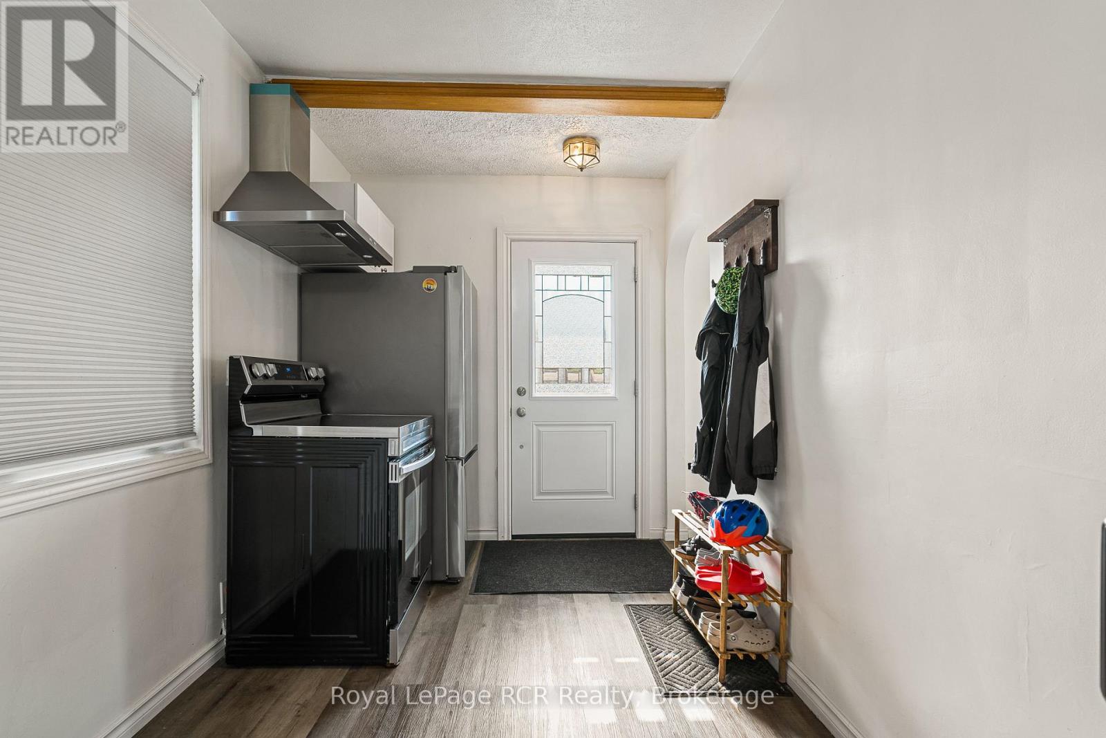 708 5th Street E, Owen Sound, Ontario  N4K 1E5 - Photo 8 - X11974768