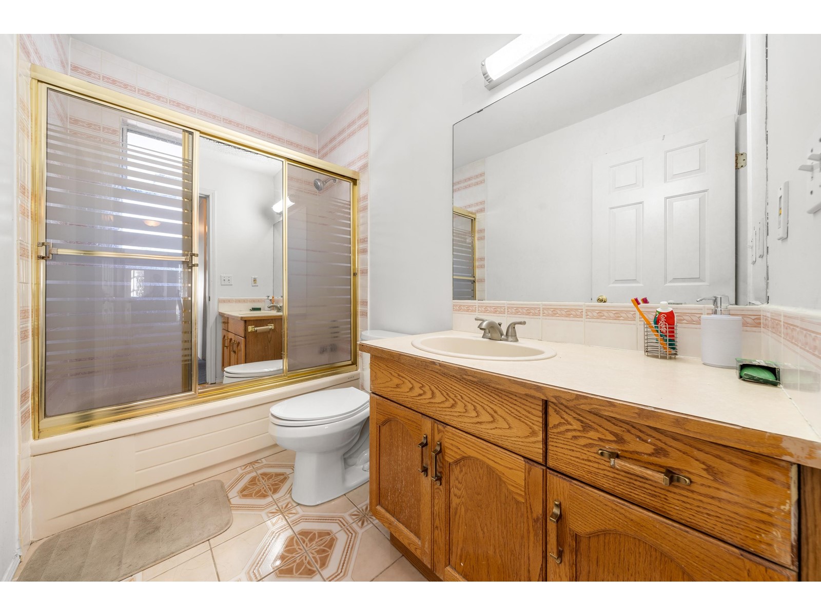 6722 124 Street, Surrey, British Columbia  V3W 0Z7 - Photo 15 - R2965716
