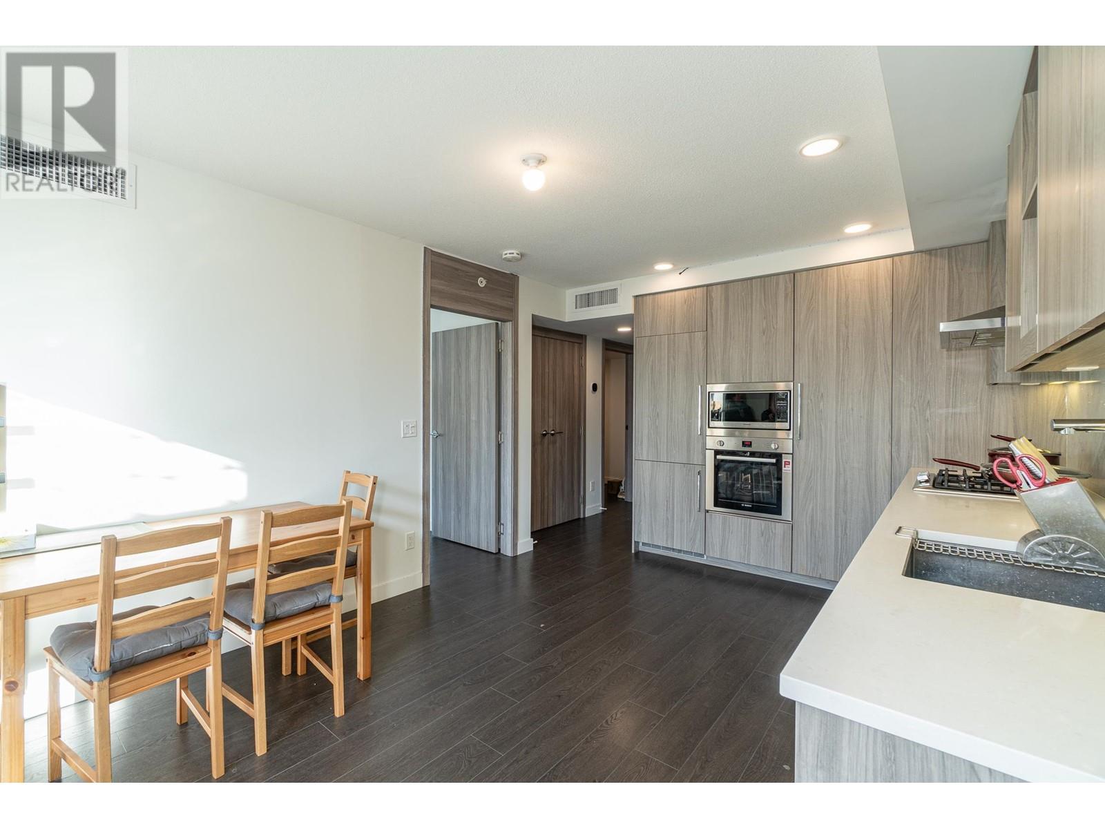 312 8800 Hazelbridge Way, Richmond, British Columbia  V6X 0S3 - Photo 6 - R2967117