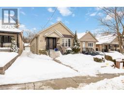 Lower - 414 Harvie Avenue, Toronto (Caledonia-Fairbank), Ca