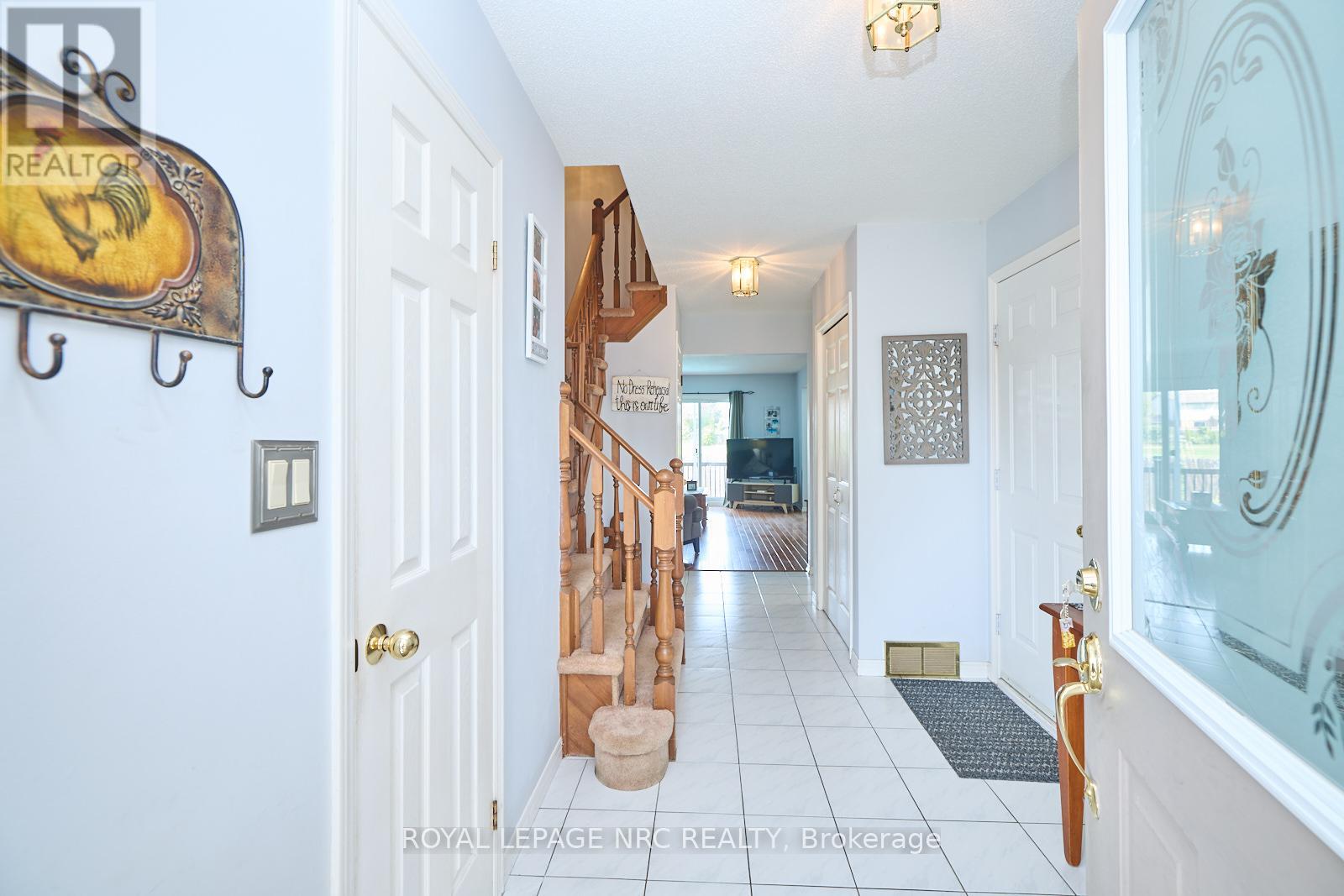 Property at 38 CULLIGAN CRESCENT image 3