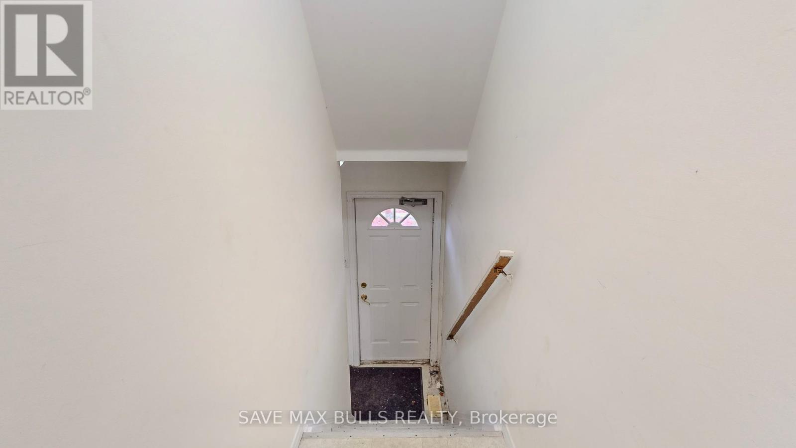 Property at 34 HOPETON STREET W image 4