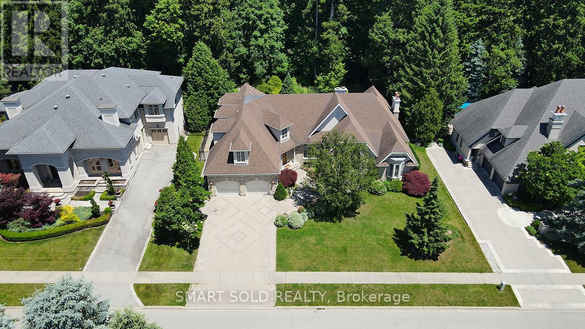 Property at 95 BEL AIR DRIVE image 2