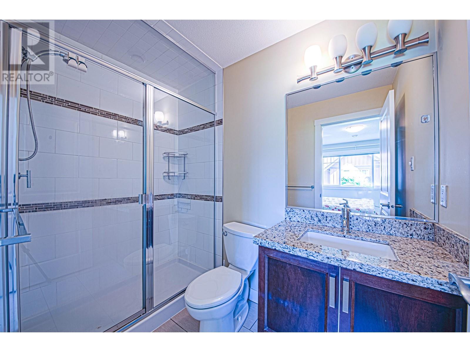 Listing Picture 11 of 21 : 37 9699 SILLS AVENUE, Richmond / 烈治文 - 魯藝地產 Yvonne Lu Group - MLS Medallion Club Member