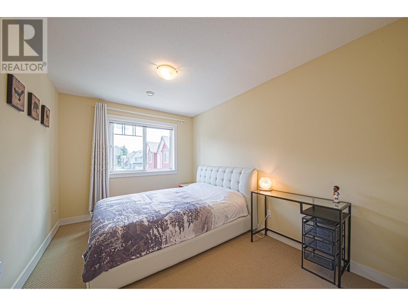 Listing Picture 8 of 21 : 37 9699 SILLS AVENUE, Richmond / 烈治文 - 魯藝地產 Yvonne Lu Group - MLS Medallion Club Member