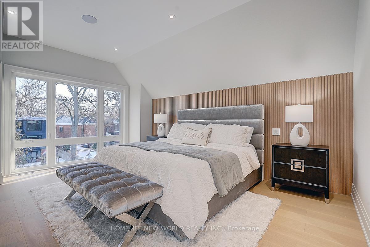625 Soudan Avenue, Toronto, Ontario  M4S 1X7 - Photo 19 - C11974880
