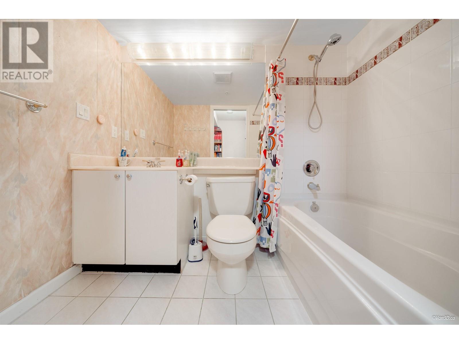 Listing Picture 22 of 26 : 1603 8238 SABA ROAD, Richmond / 烈治文 - 魯藝地產 Yvonne Lu Group - MLS Medallion Club Member