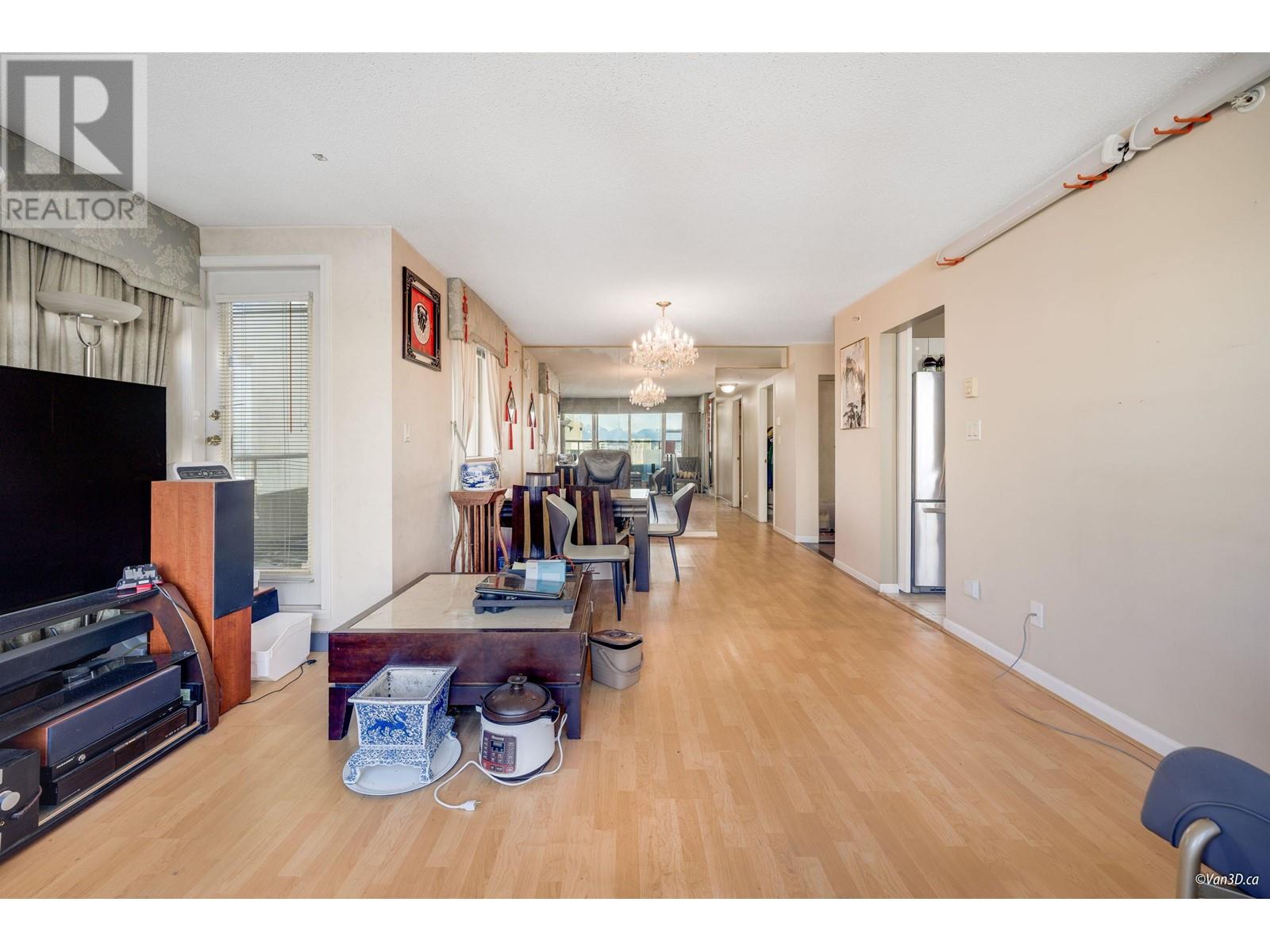 Listing Picture 5 of 26 : 1603 8238 SABA ROAD, Richmond / 烈治文 - 魯藝地產 Yvonne Lu Group - MLS Medallion Club Member