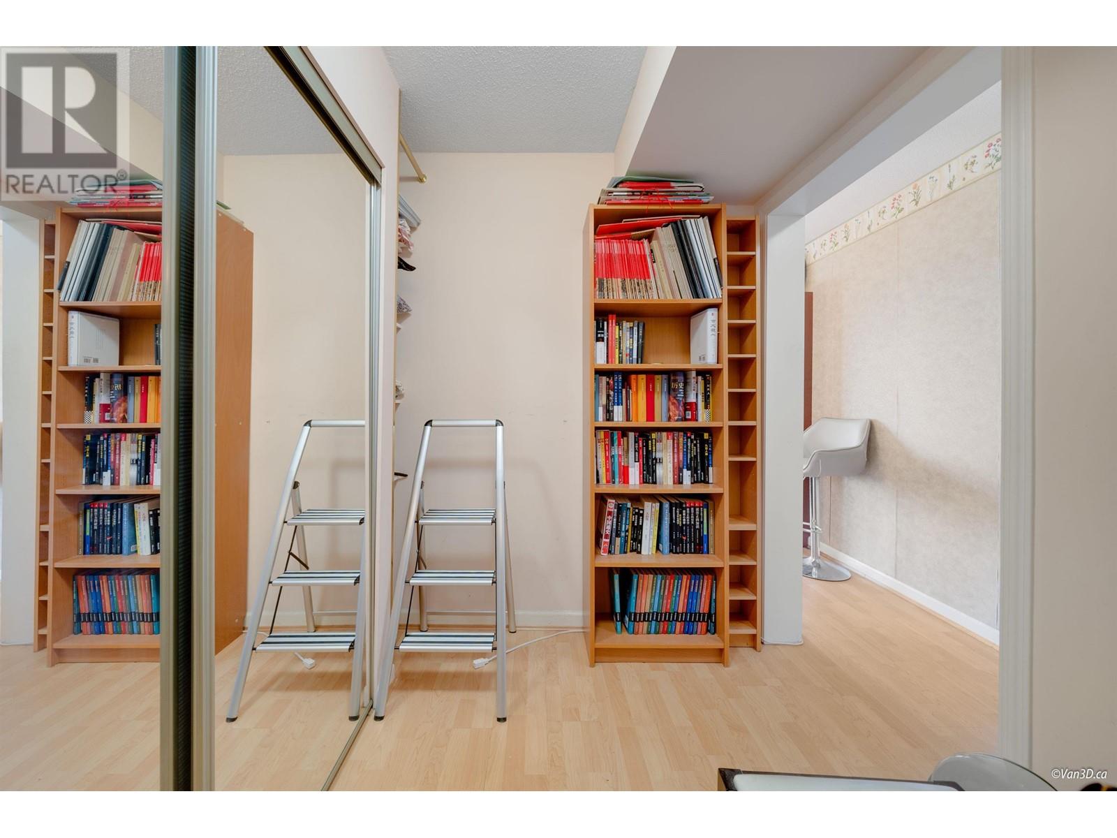 Listing Picture 17 of 26 : 1603 8238 SABA ROAD, Richmond / 烈治文 - 魯藝地產 Yvonne Lu Group - MLS Medallion Club Member