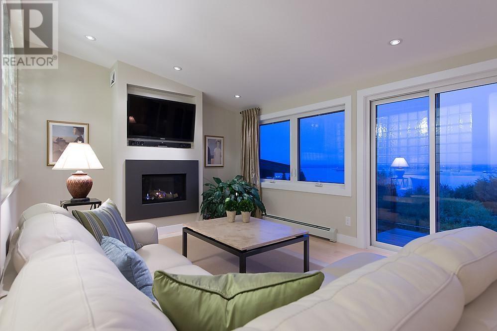 4146 Burkehill Road, West Vancouver, British Columbia  V7V 3M5 - Photo 13 - R2967202