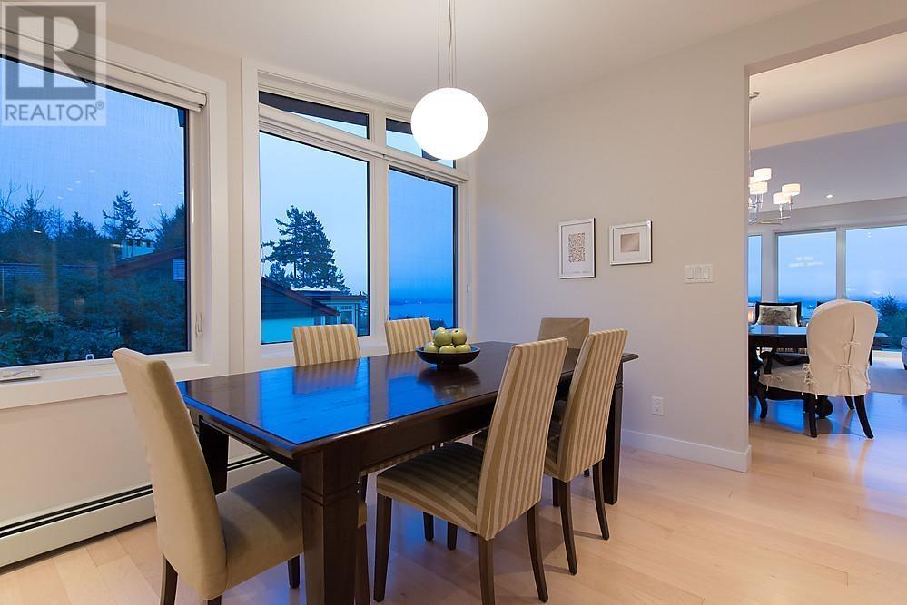 4146 Burkehill Road, West Vancouver, British Columbia  V7V 3M5 - Photo 9 - R2967202