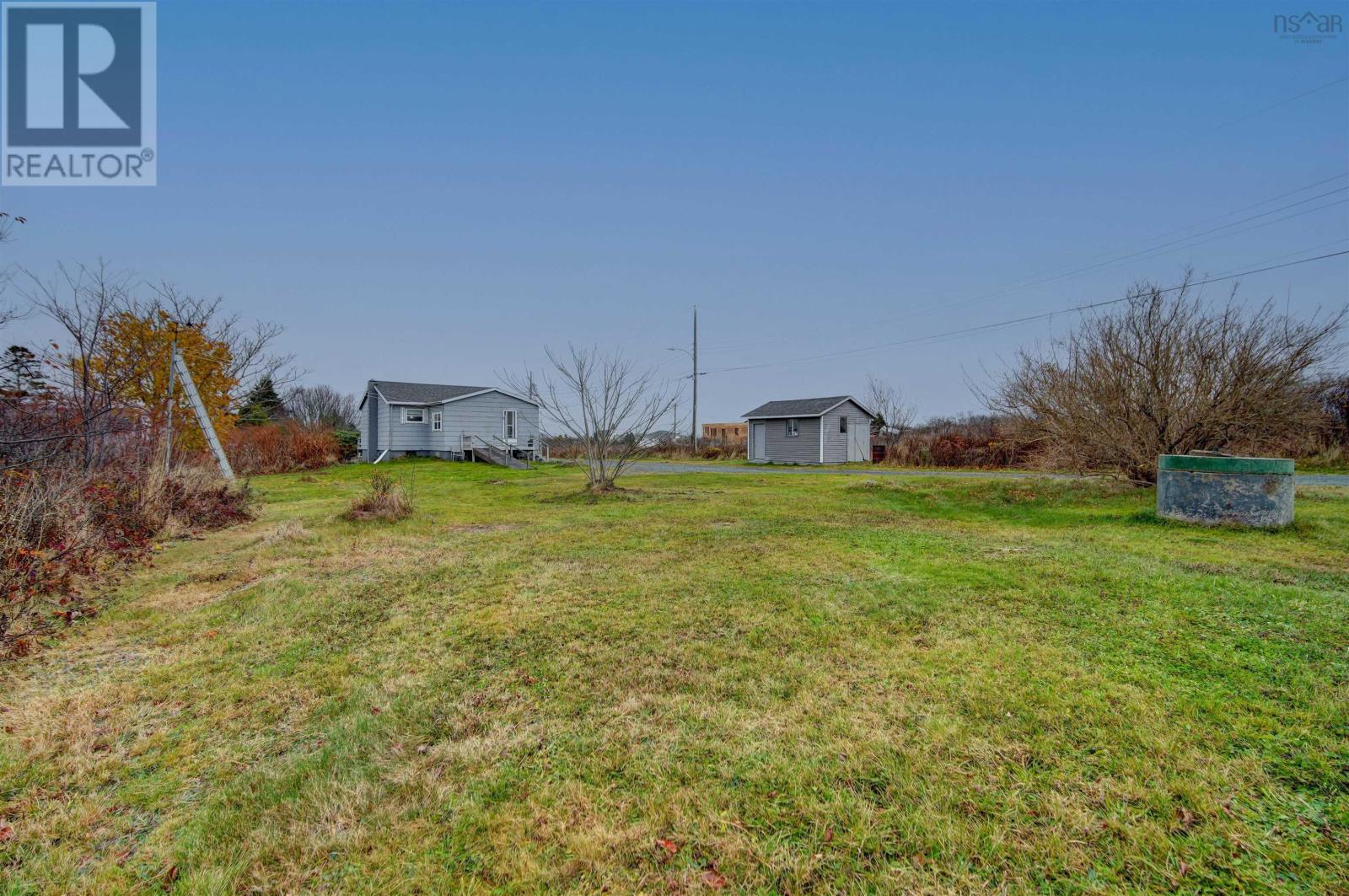 35 Pettipas Road, Terence Bay, Nova Scotia  B3T 1Y4 - Photo 12 - 202503011