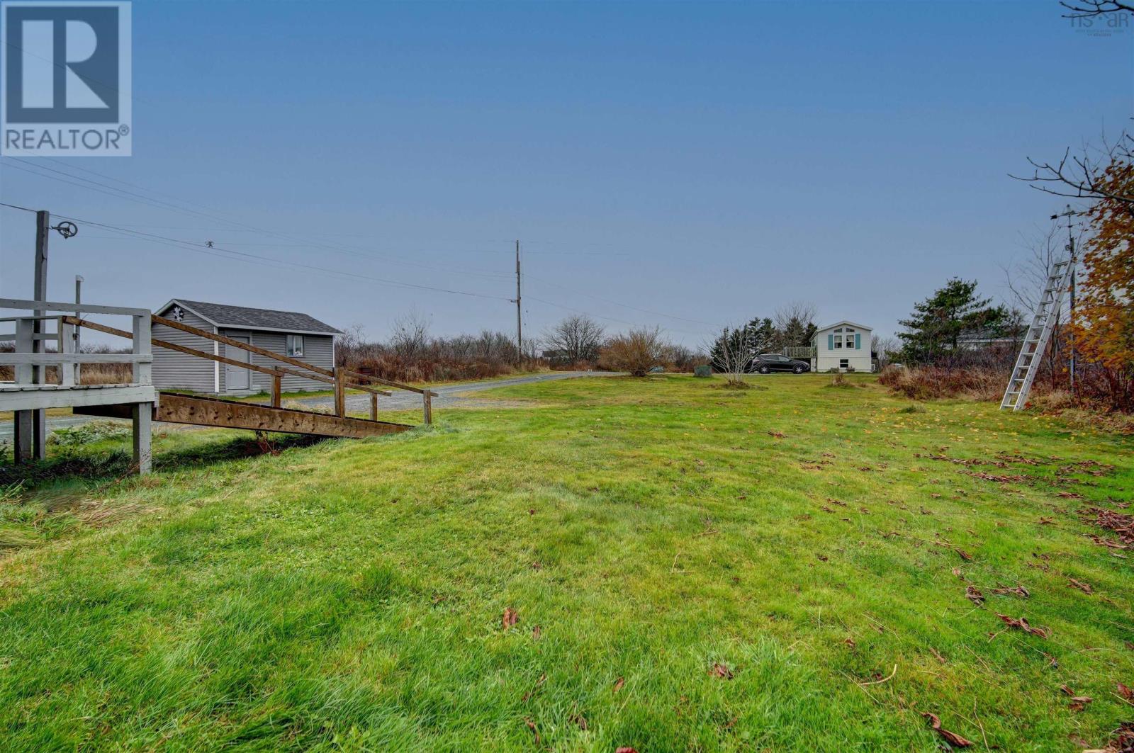 35 Pettipas Road, Terence Bay, Nova Scotia  B3T 1Y4 - Photo 16 - 202503011