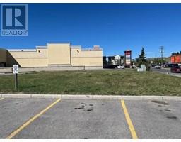 505 Railway Street W Downtown, Cochrane, Ca