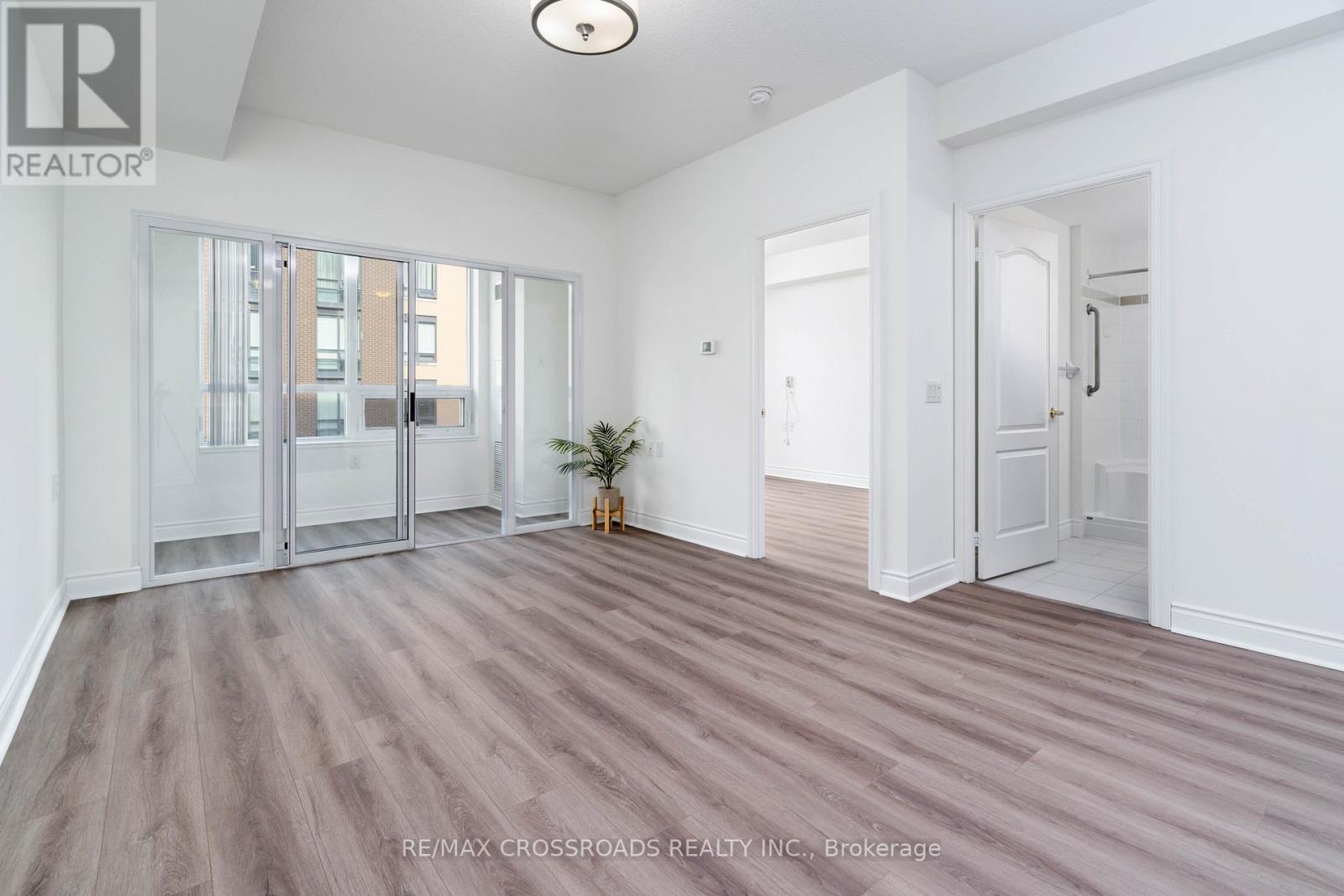 Property at 509 - 1 SUN YAT SEN AVENUE image 3