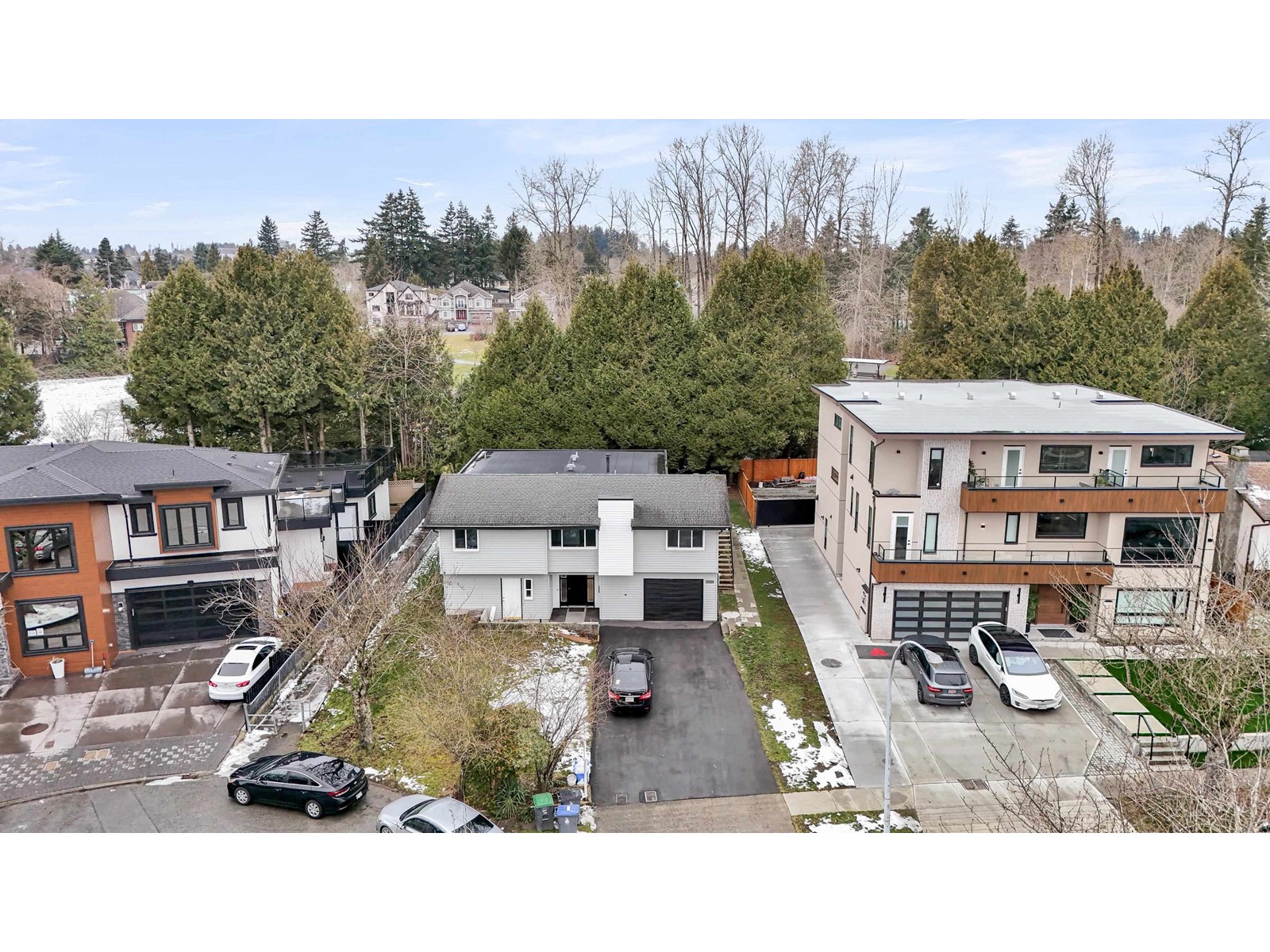 9137 Malcolm Place, Surrey, British Columbia  V3V 6G1 - Photo 7 - R2966399