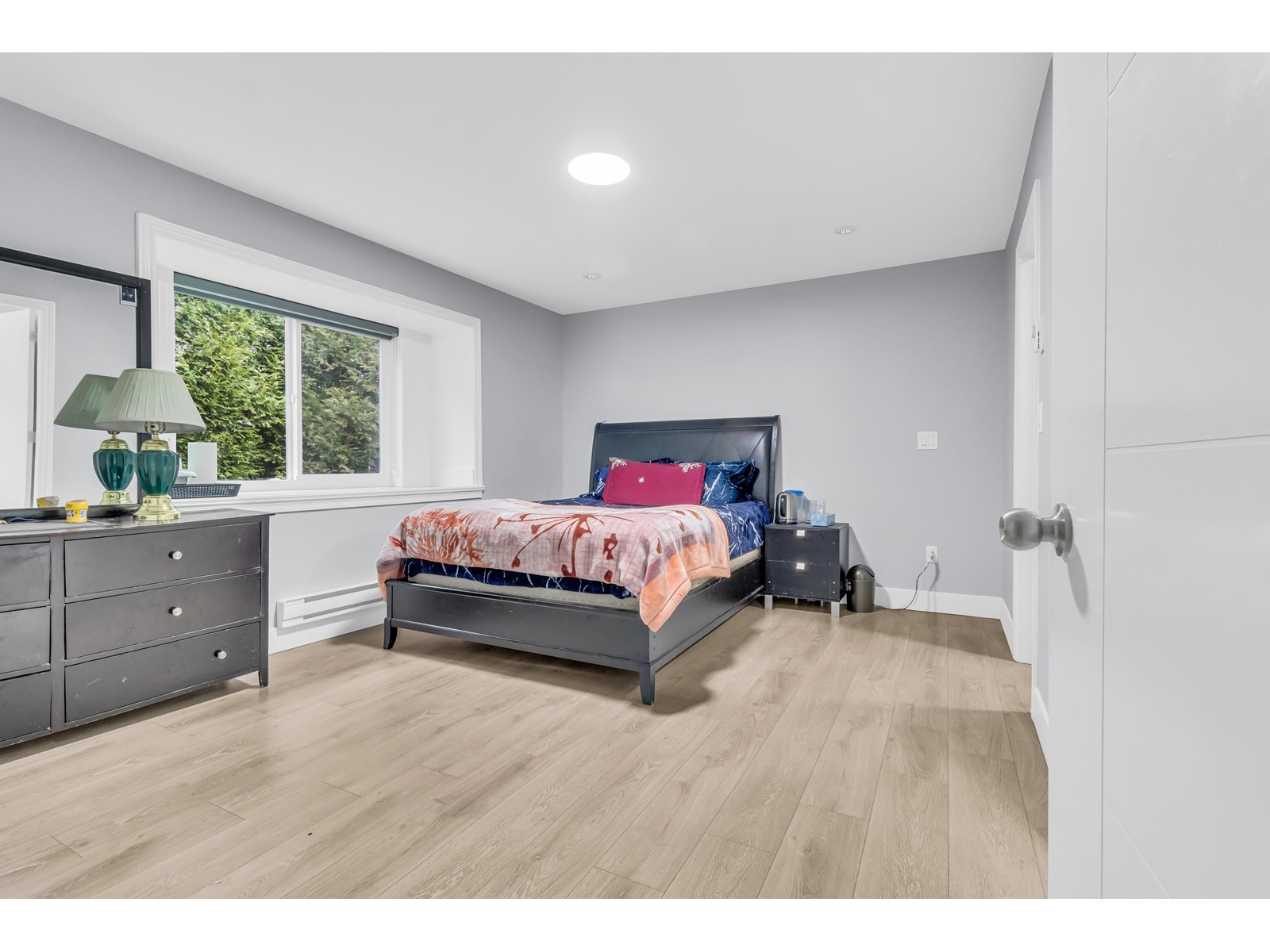 9137 Malcolm Place, Surrey, British Columbia  V3V 6G1 - Photo 6 - R2966399