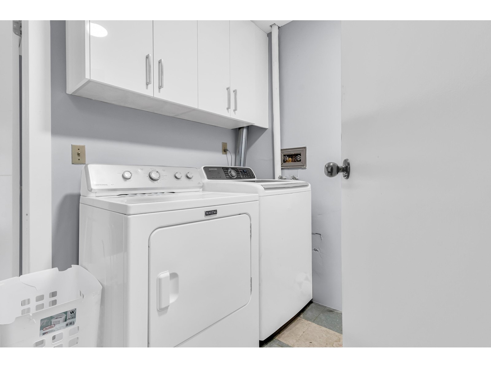 9137 Malcolm Place, Surrey, British Columbia  V3V 6G1 - Photo 24 - R2966399