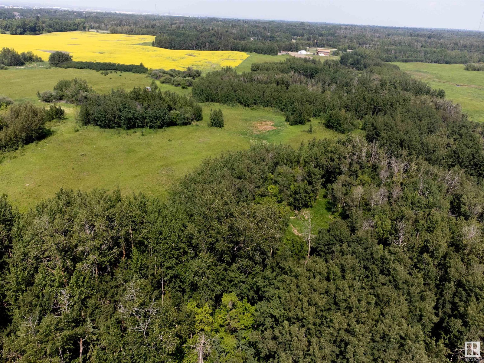 Property at 23246 TWP RD 521A image 5